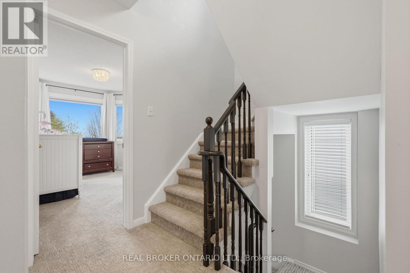 92 Mainprize Crescent, East Gwillimbury, Ontario  L0G 1M0 - Photo 36 - N13088668