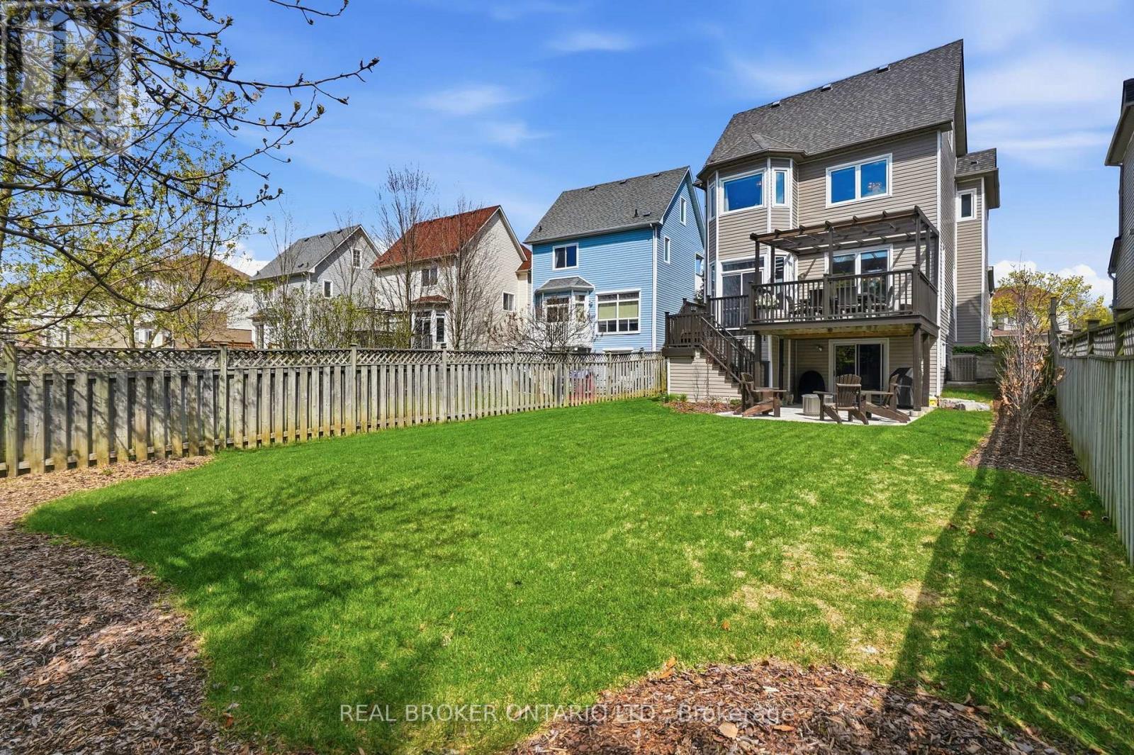 92 Mainprize Crescent, East Gwillimbury, Ontario  L0G 1M0 - Photo 47 - N13088668
