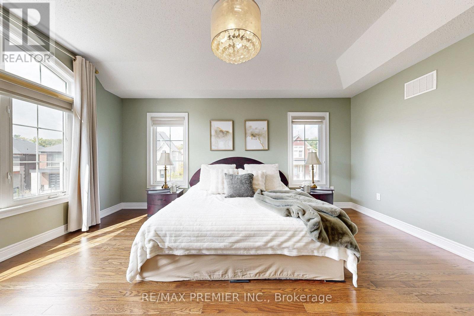 28 Rivoli Drive, Vaughan, Ontario  L4H 3X2 - Photo 22 - N13088686