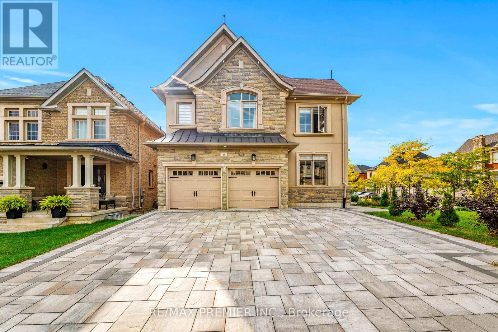 28 Rivoli Drive, Vaughan, Ontario  L4H 3X2 - Photo 3 - N13088686