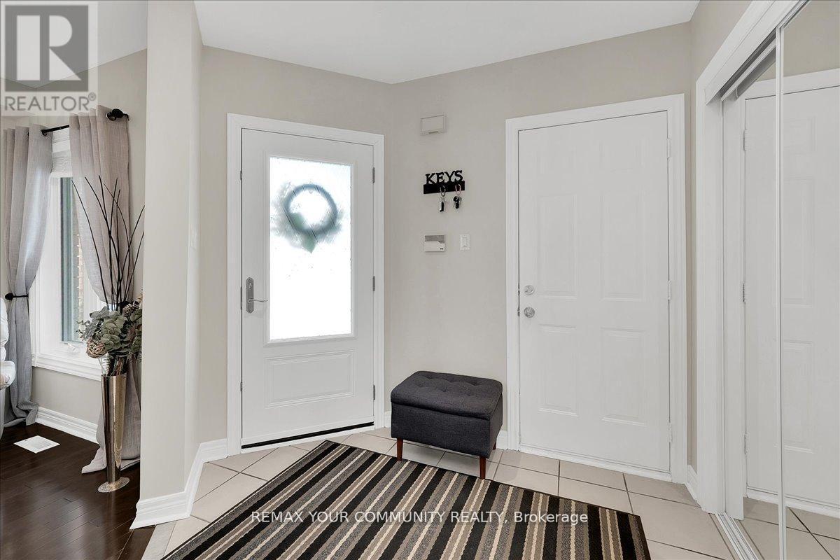 130 Princeton Gate, Vaughan, Ontario  L6A 2S7 - Photo 5 - N13088746