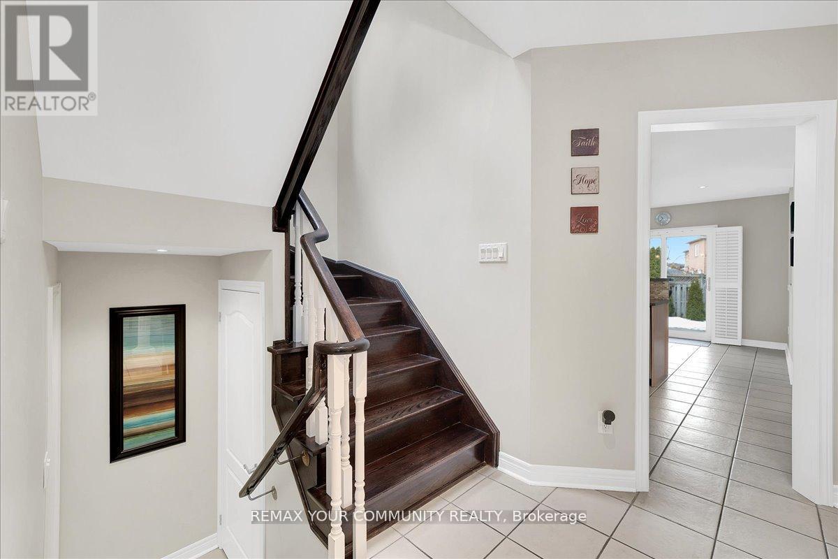130 Princeton Gate, Vaughan, Ontario  L6A 2S7 - Photo 8 - N13088746