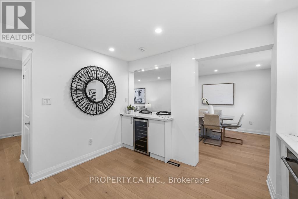 217 Hampton Court, Newmarket, Ontario  L3Y 6J5 - Photo 20 - N13088796