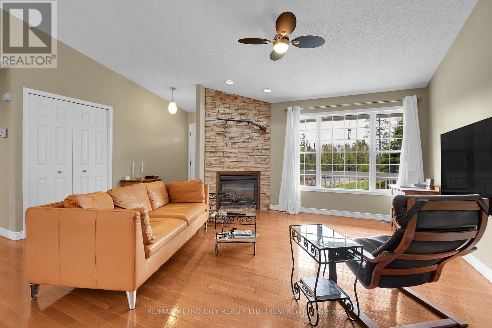 1003 Grant Road, Greater Madawaska, Ontario  K7V 3Z9 - Photo 9 - X13088714