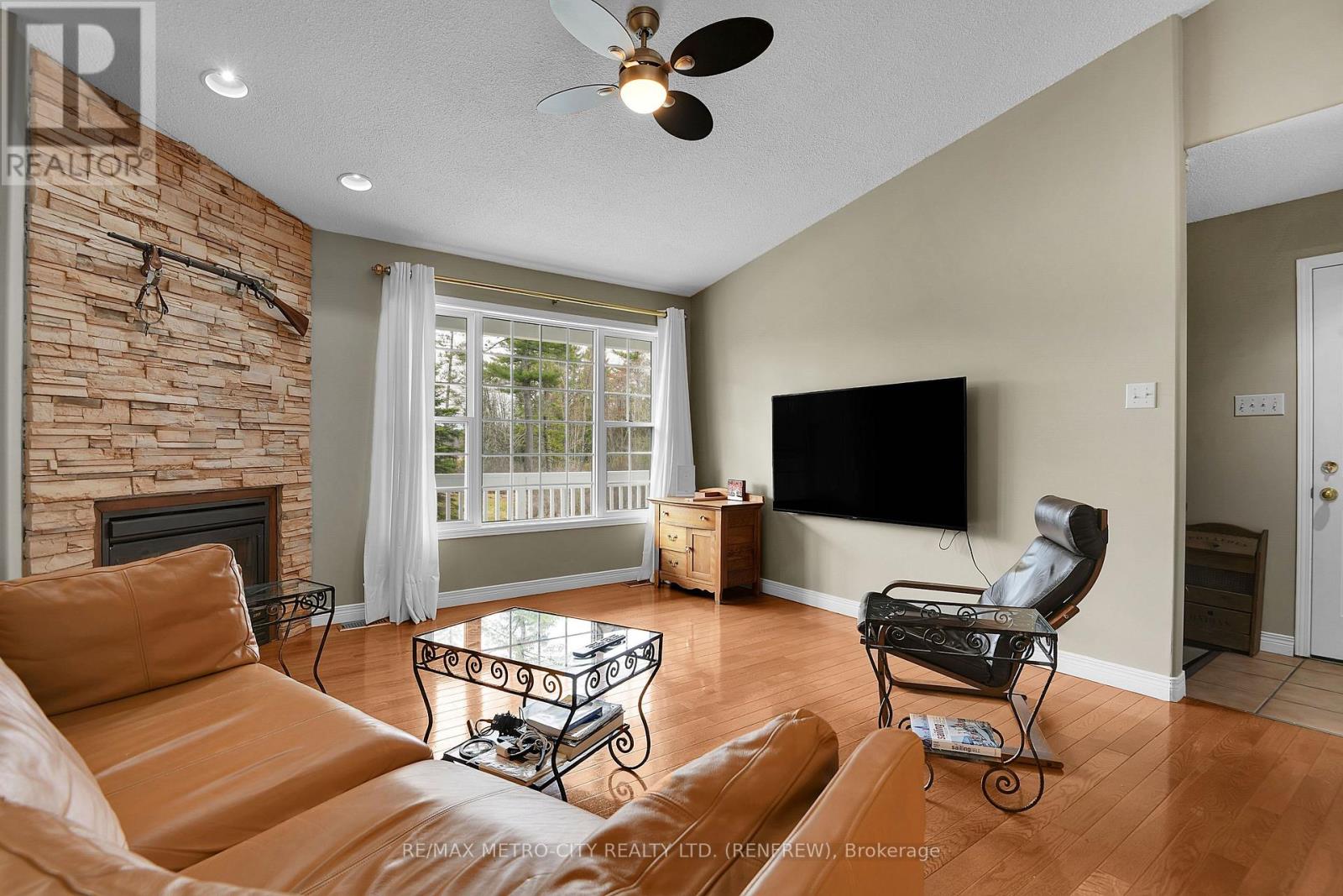 1003 Grant Road, Greater Madawaska, Ontario  K7V 3Z9 - Photo 8 - X13088714