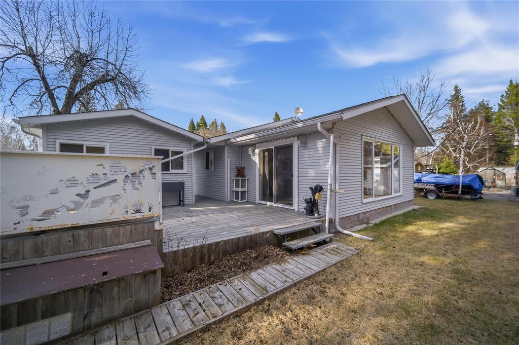 34 Fairway Crescent, Falcon Lake, Manitoba  R0E 0N0 - Photo 2 - 202609571