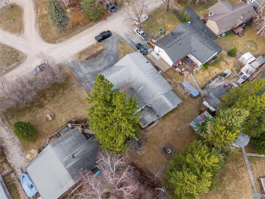 34 Fairway Crescent, Falcon Lake, Manitoba  R0E 0N0 - Photo 4 - 202609571