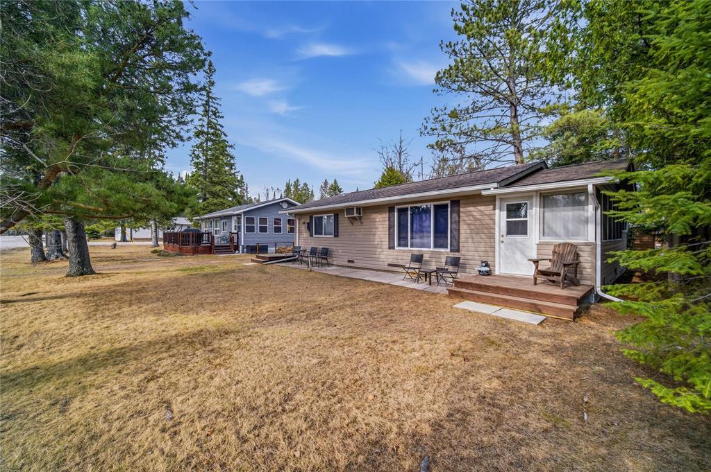 68 South Shore Road, Whiteshell Provincial Pk, Manitoba  R0E 0N0 - Photo 1 - 202609575