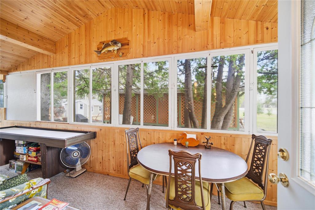 68 South Shore Road, Whiteshell Provincial Pk, Manitoba  R0E 0N0 - Photo 19 - 202609575