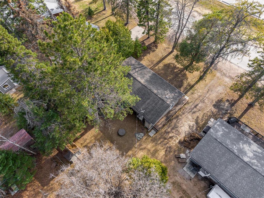 68 South Shore Road, Whiteshell Provincial Pk, Manitoba  R0E 0N0 - Photo 7 - 202609575
