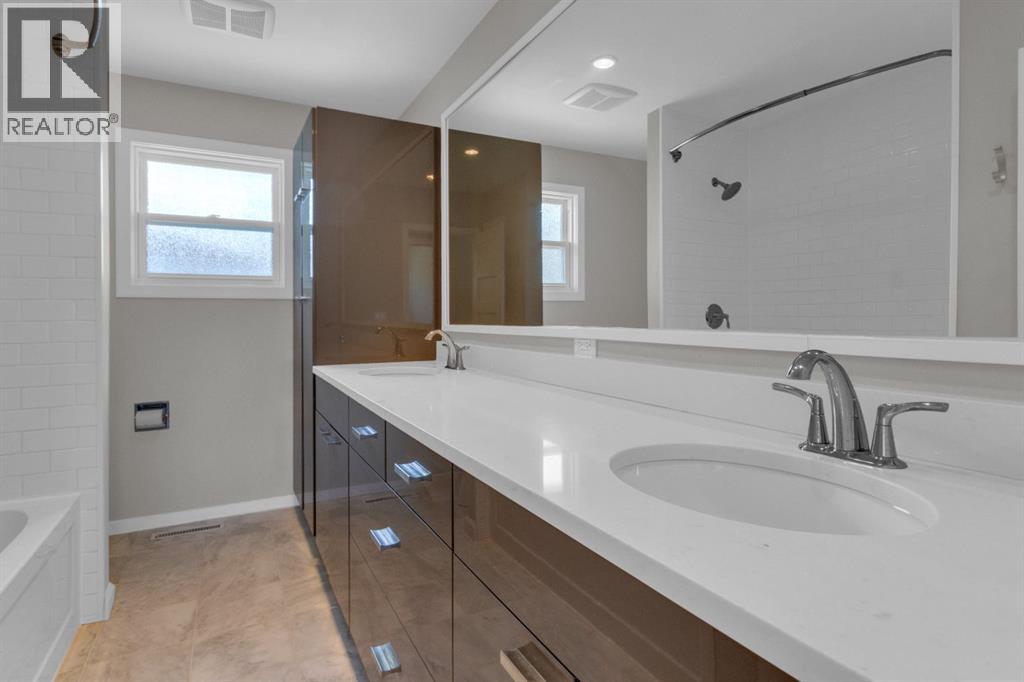 5615 Lakeview Drive SW, Calgary, Alberta  T3E 5S5 - Photo 13 - A2307492