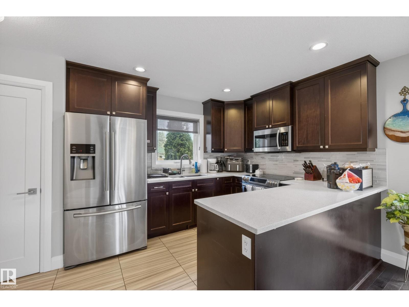 7008 97 St Nw, Edmonton, Alberta  T6E 3K1 - Photo 12 - E4485925