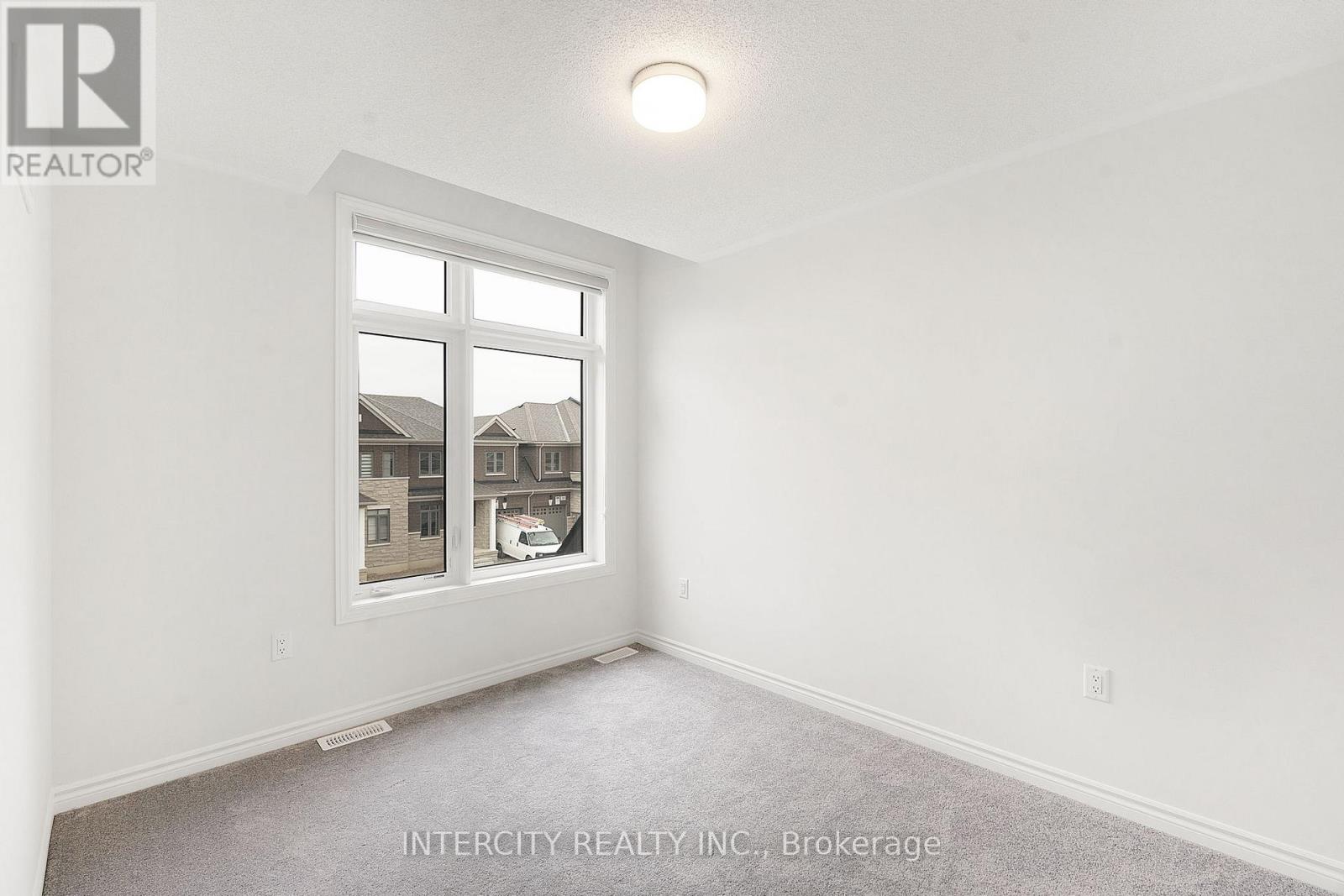 48 Watkins Road, Brampton, Ontario  L6R 4G7 - Photo 17 - W13088636