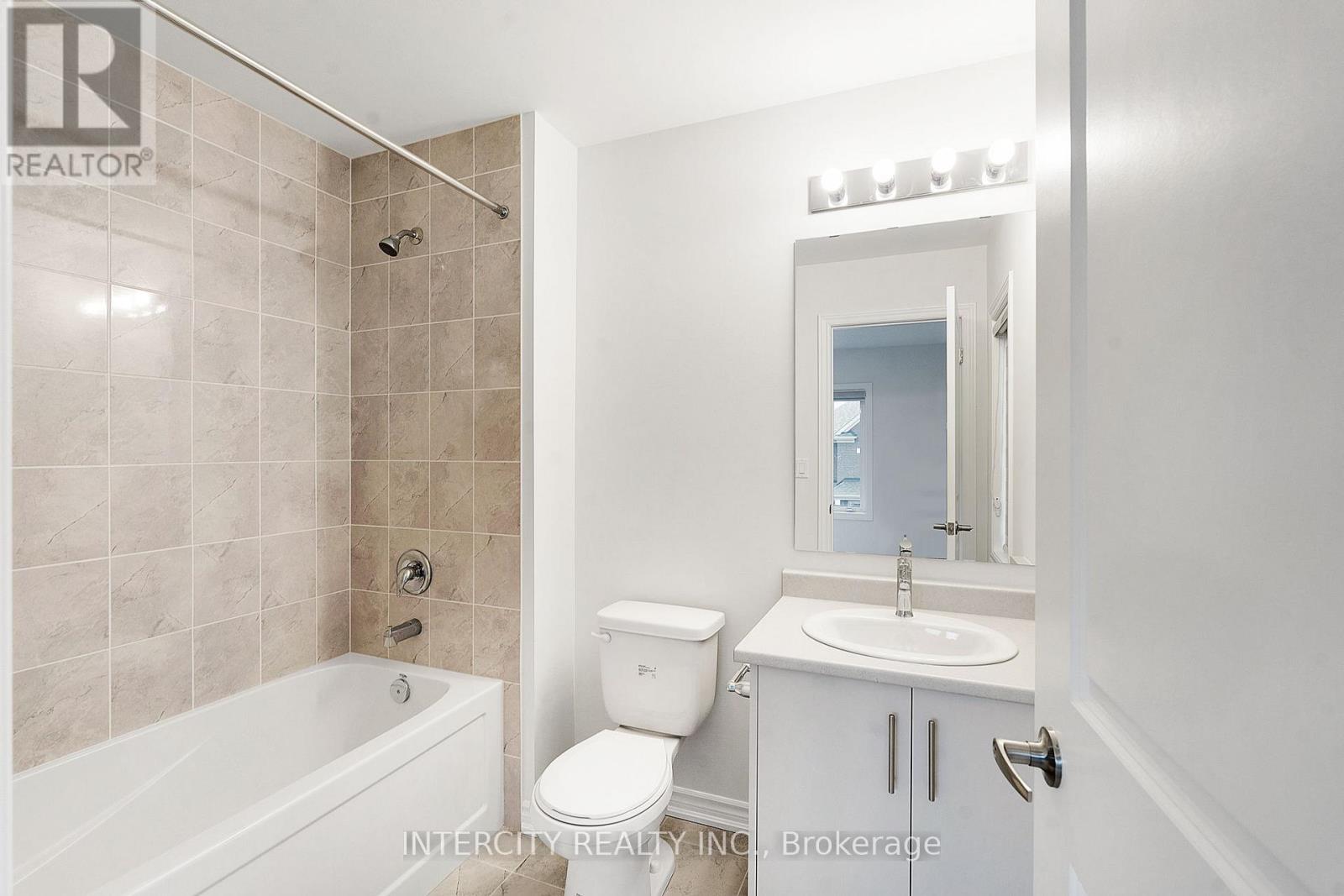 48 Watkins Road, Brampton, Ontario  L6R 4G7 - Photo 21 - W13088636