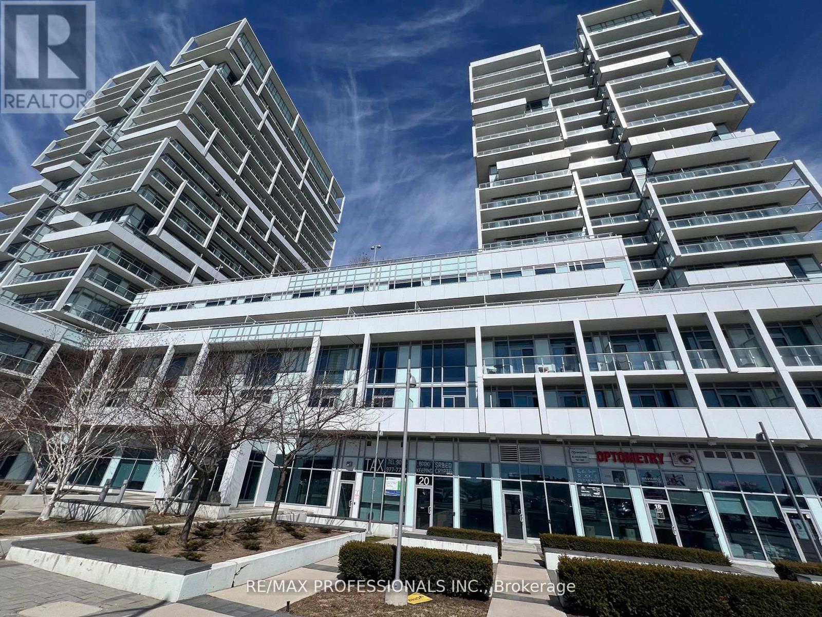 708 - 55 SPEERS ROAD, Oakville, Ontario