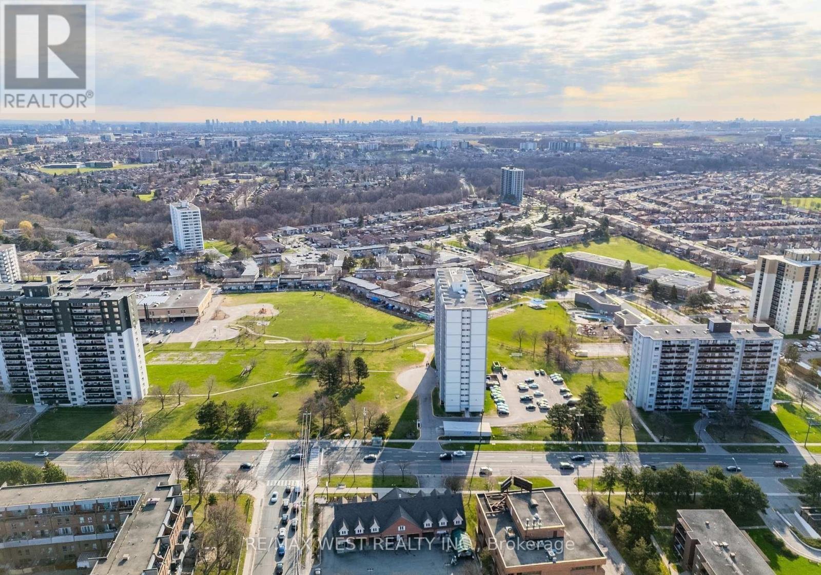 2800 Jane Street, Toronto, Ontario  M3N 2H9 - Photo 8 - W13088678
