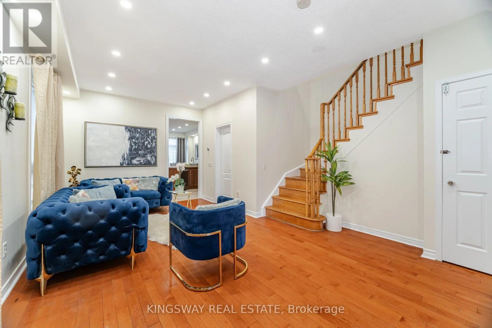 803 Khan Crescent, Mississauga, Ontario  L5V 2R2 - Photo 12 - W13088684
