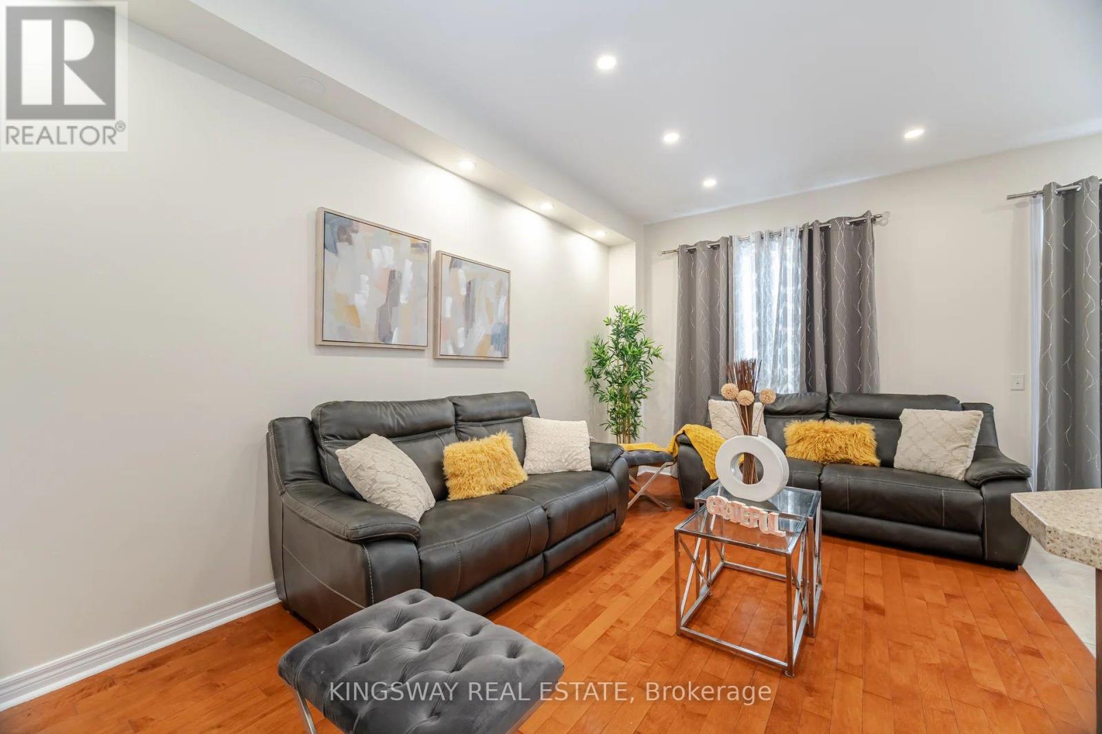 803 Khan Crescent, Mississauga, Ontario  L5V 2R2 - Photo 22 - W13088684