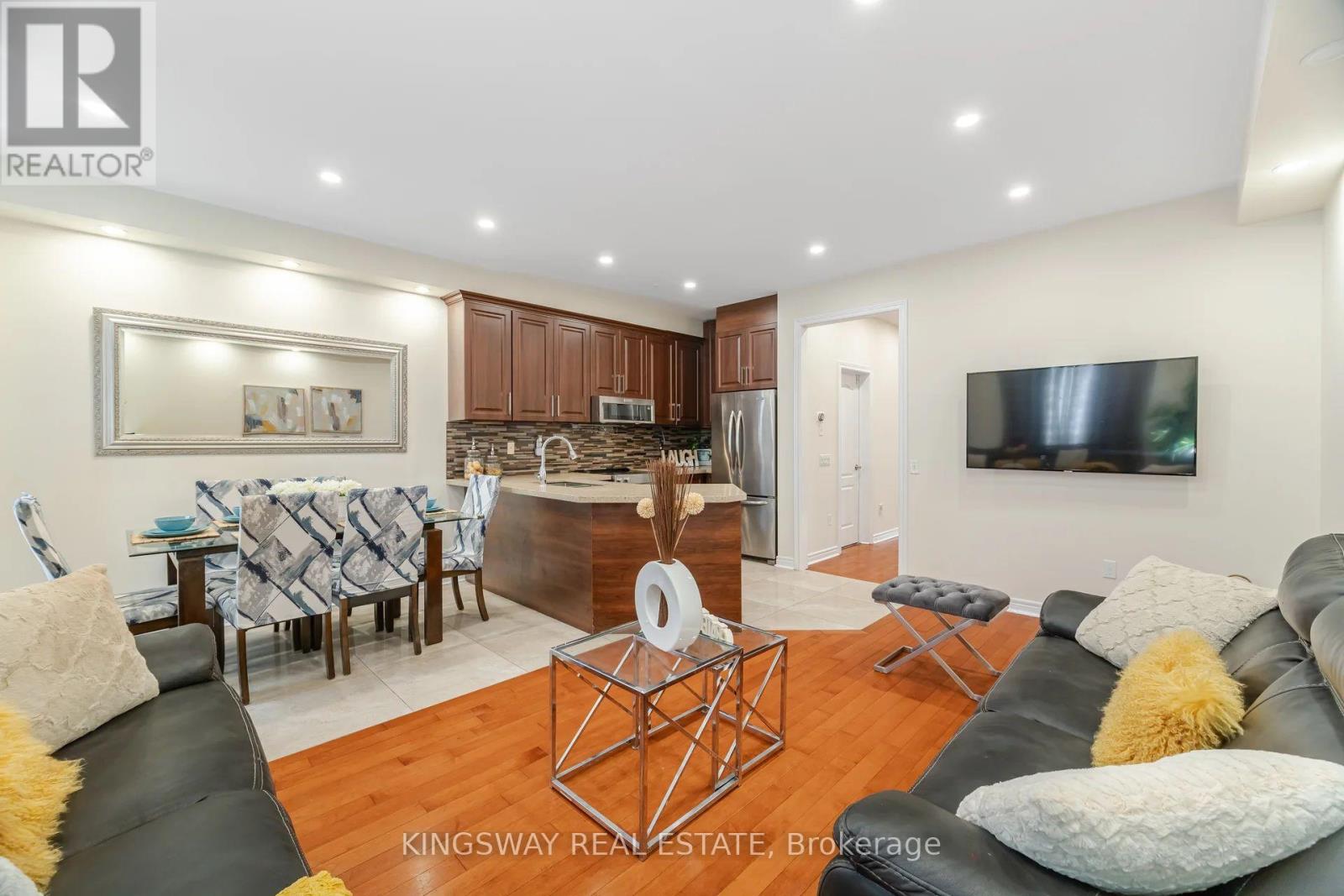 803 Khan Crescent, Mississauga, Ontario  L5V 2R2 - Photo 24 - W13088684