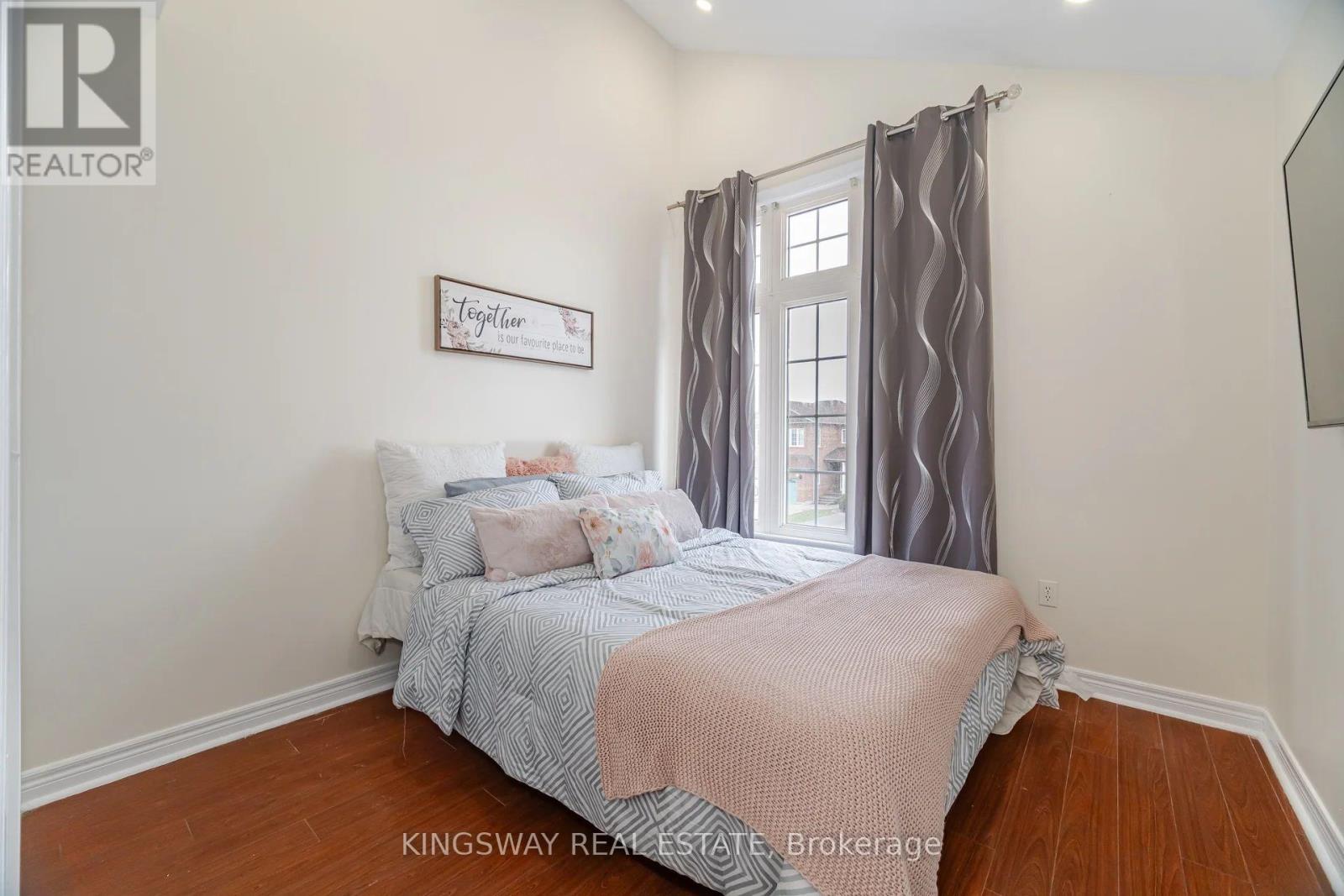 803 Khan Crescent, Mississauga, Ontario  L5V 2R2 - Photo 32 - W13088684