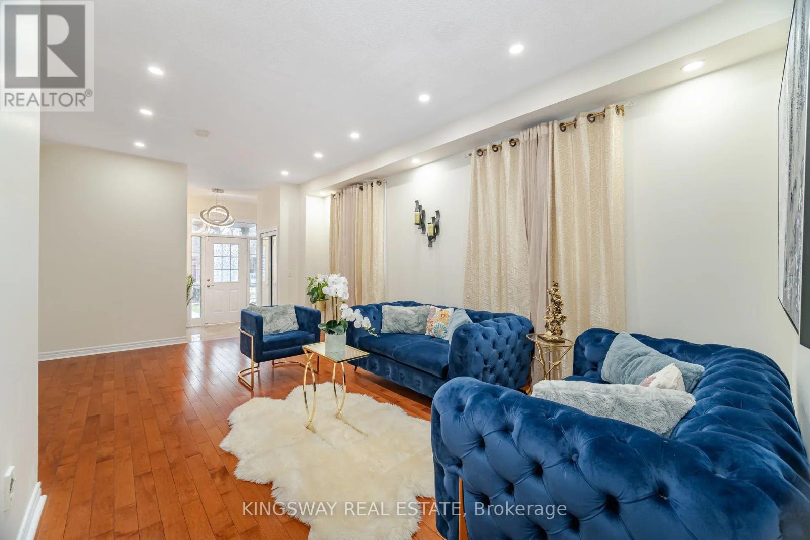 803 Khan Crescent, Mississauga, Ontario  L5V 2R2 - Photo 9 - W13088684