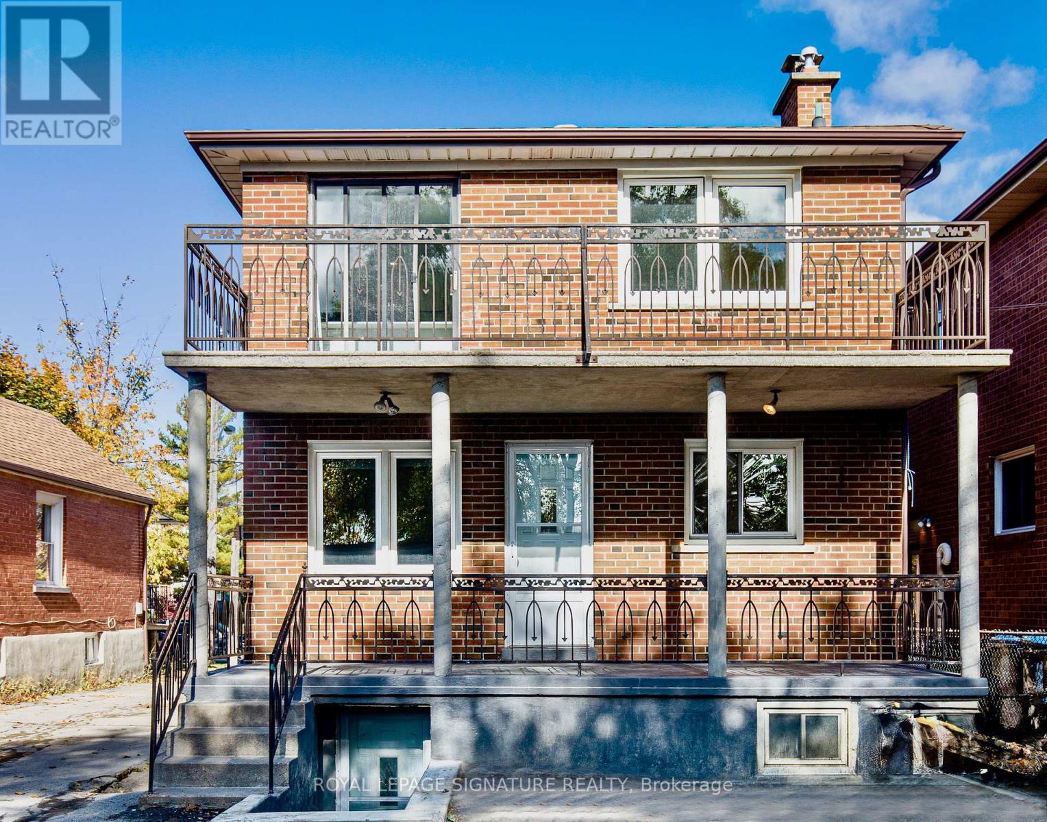 4 - 977 Glencairn Avenue, Toronto, Ontario  M6B 2A8 - Photo 3 - W13088724