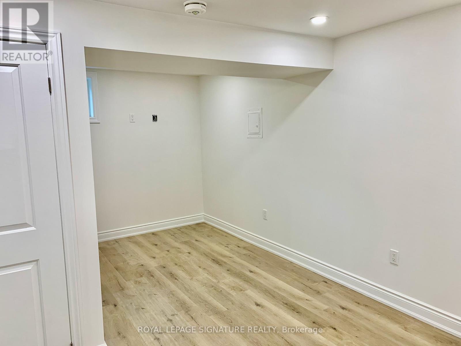 4 - 977 Glencairn Avenue, Toronto, Ontario  M6B 2A8 - Photo 7 - W13088724
