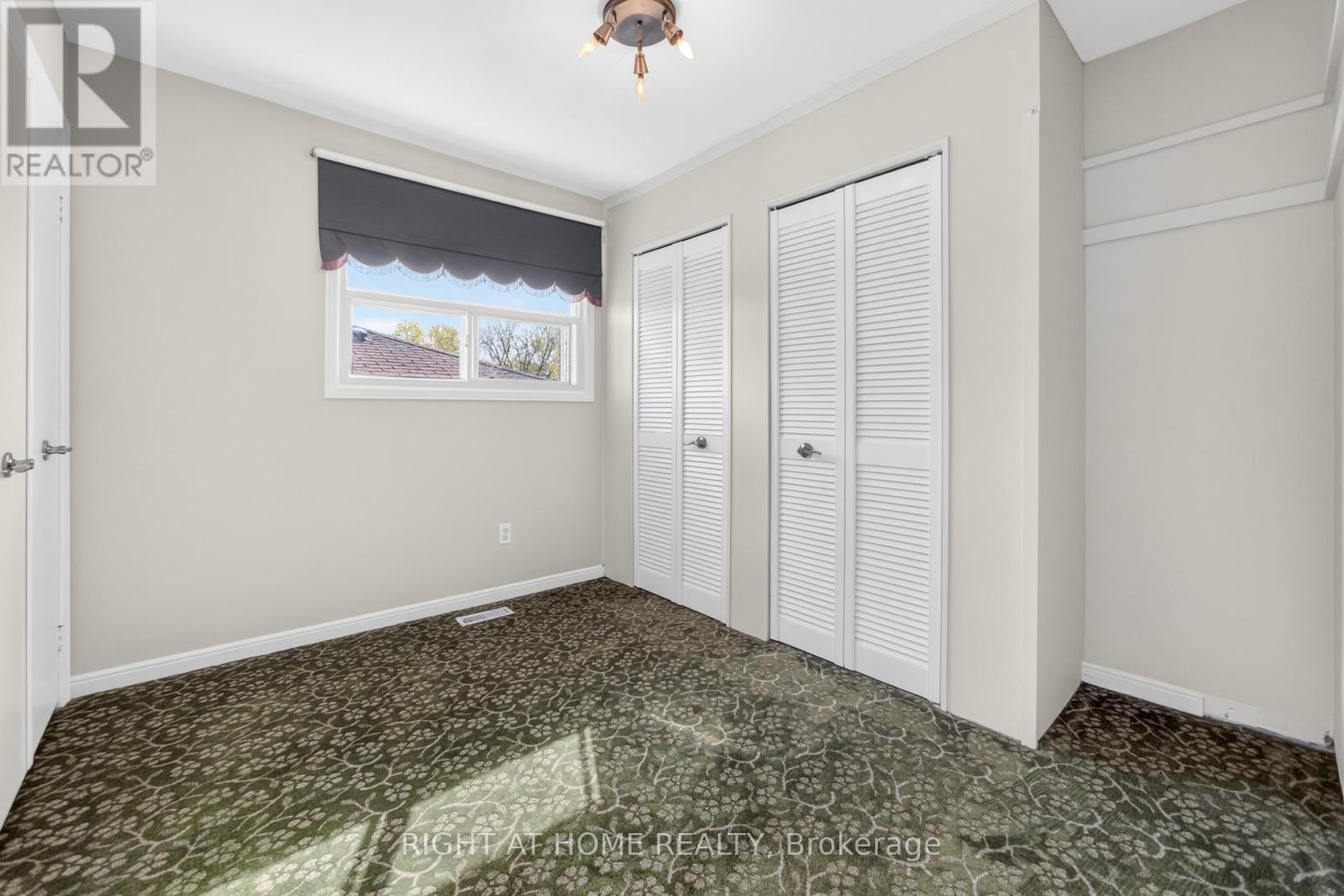 304 Ulric Crescent, Oakville, Ontario  L6K 3R2 - Photo 20 - W13088744