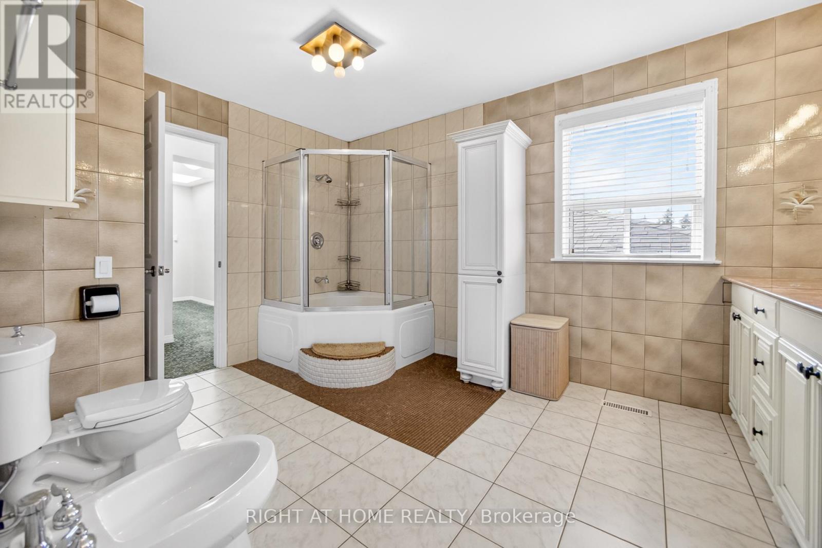 304 Ulric Crescent, Oakville, Ontario  L6K 3R2 - Photo 30 - W13088744