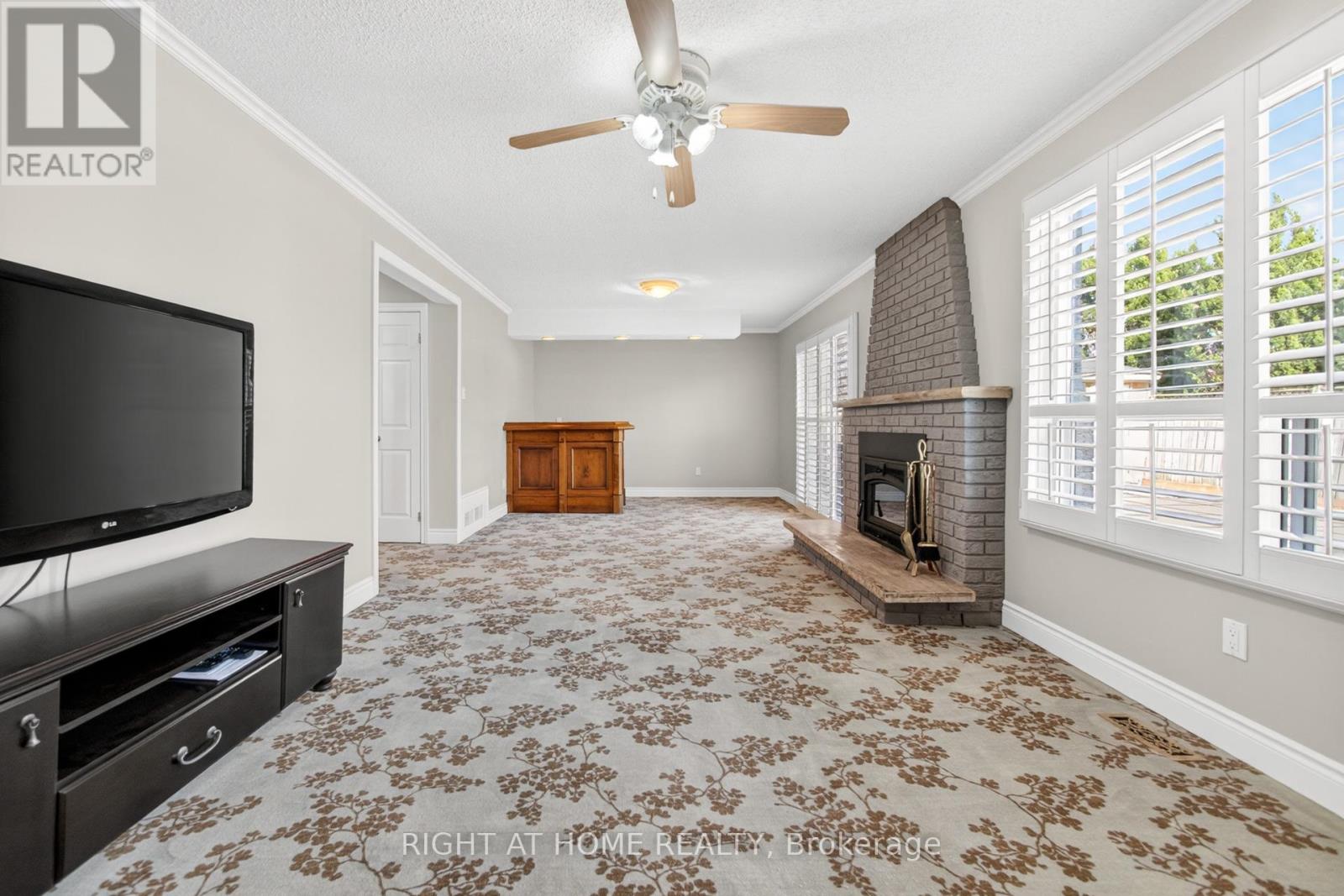 304 Ulric Crescent, Oakville, Ontario  L6K 3R2 - Photo 36 - W13088744