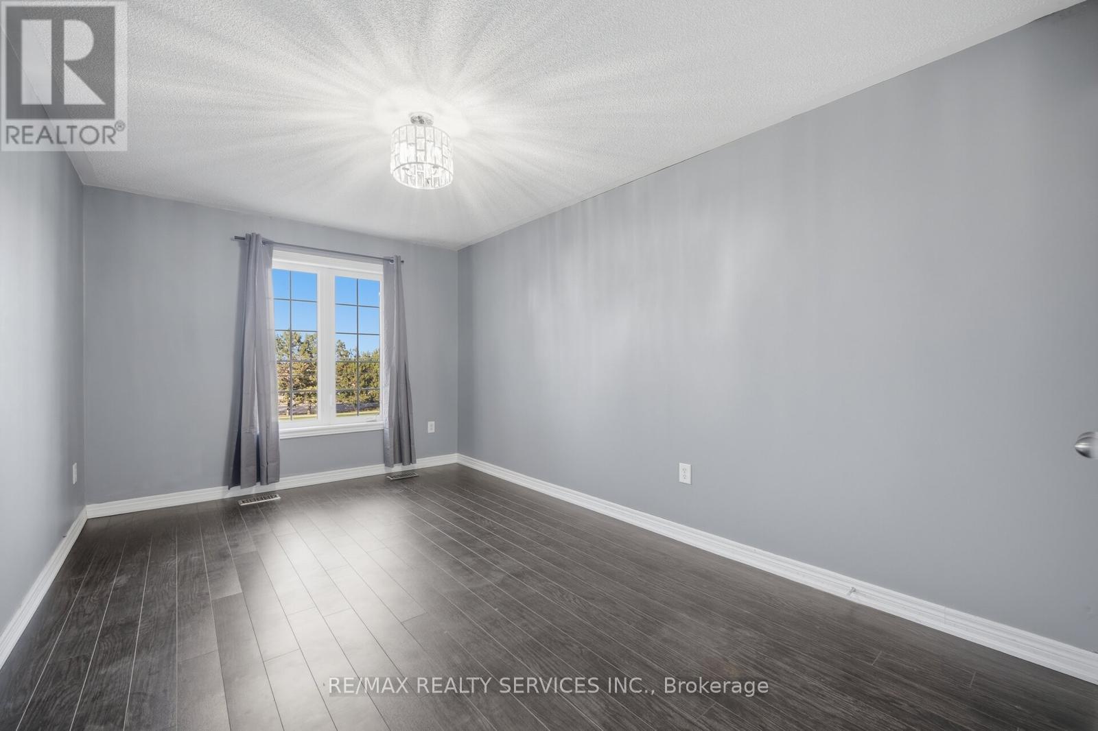 9746 Mclaughlin Road, Brampton, Ontario  L6X 0T8 - Photo 20 - W13088778