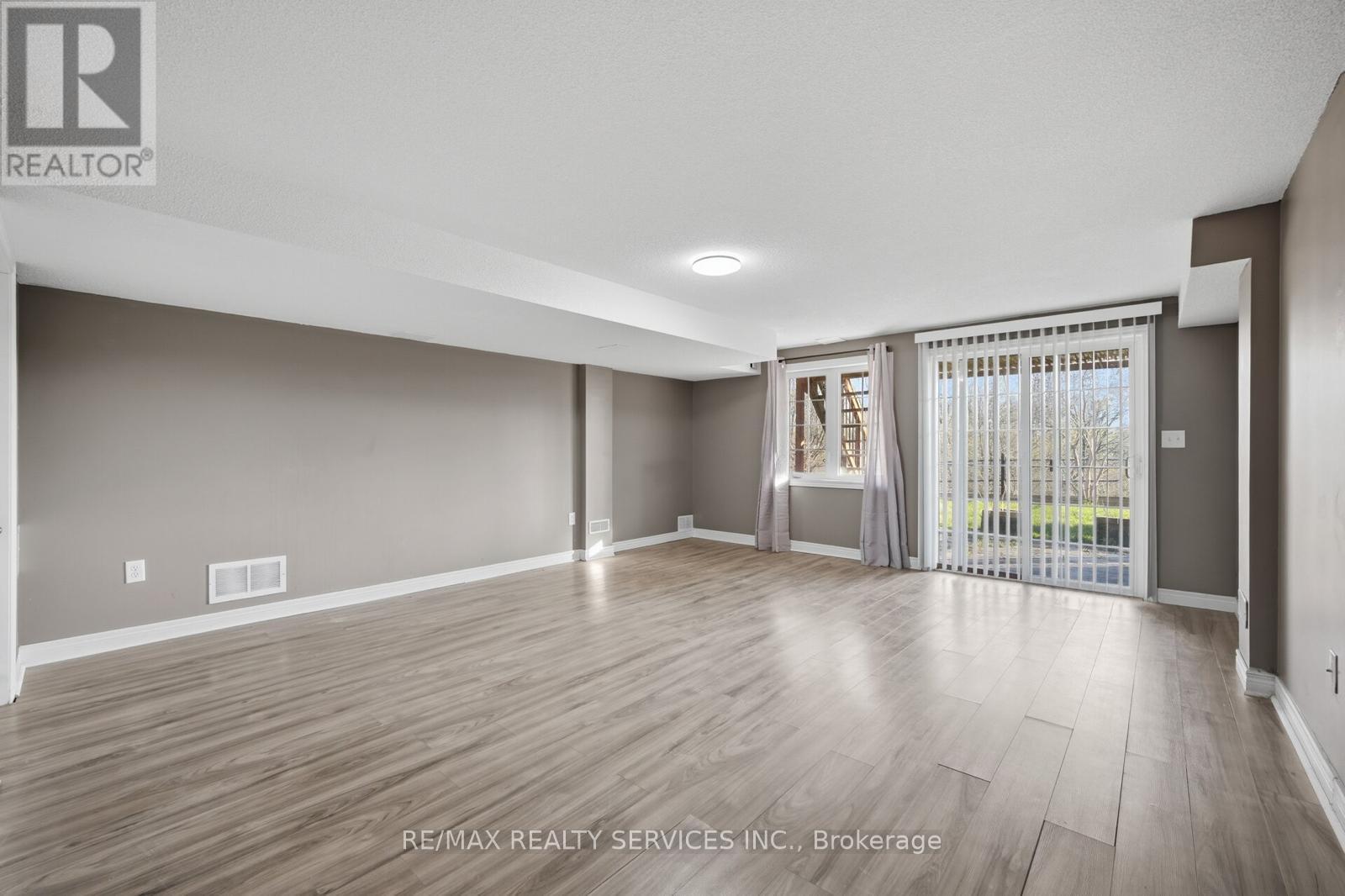 9746 Mclaughlin Road, Brampton, Ontario  L6X 0T8 - Photo 24 - W13088778