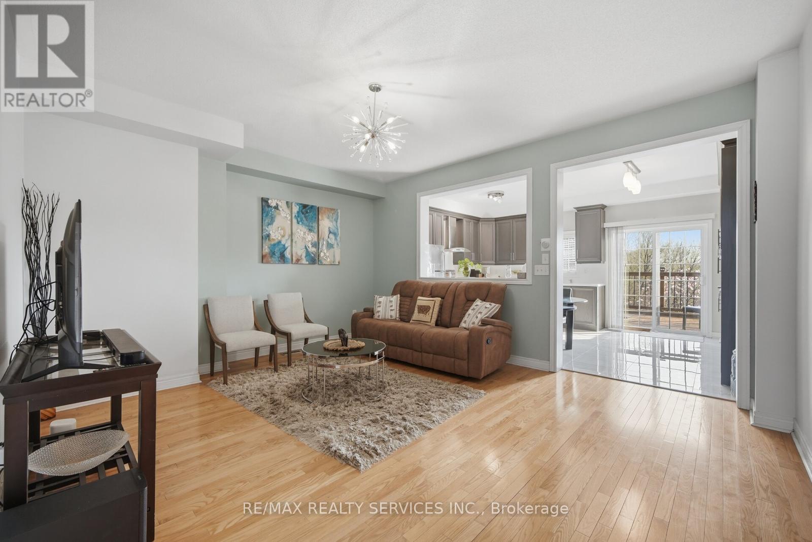 9746 Mclaughlin Road, Brampton, Ontario  L6X 0T8 - Photo 8 - W13088778
