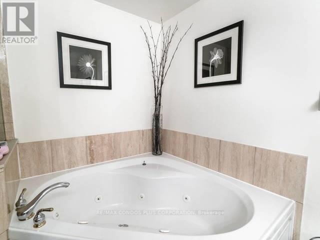 814 - 2111 Lake Shore Boulevard W, Toronto, Ontario  M8V 1A1 - Photo 17 - W13088782