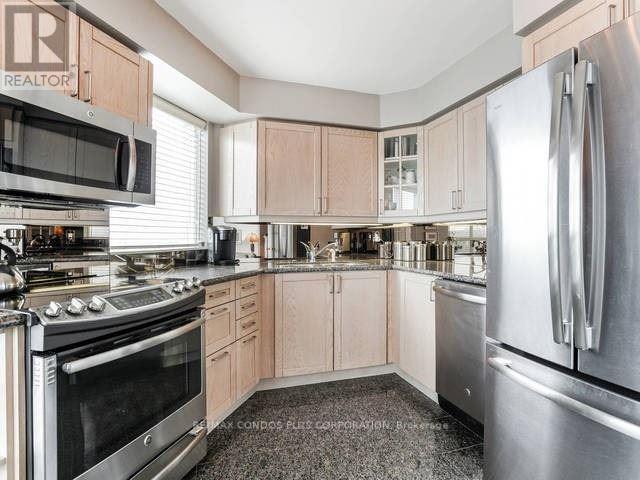 814 - 2111 Lake Shore Boulevard W, Toronto, Ontario  M8V 1A1 - Photo 9 - W13088782
