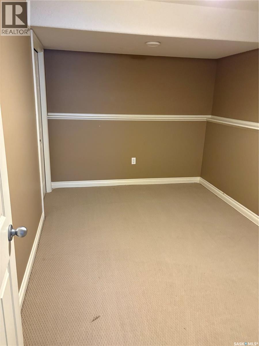 30 2801 Windsor Park Road, Regina, Saskatchewan  S4V 0M9 - Photo 10 - SK034996