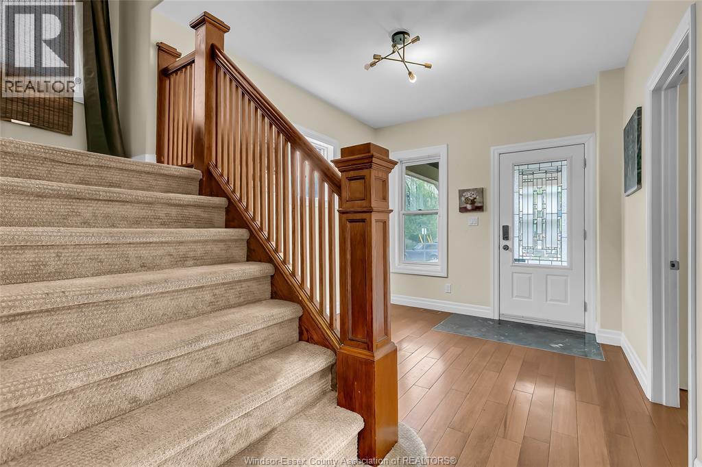 258 Elm Avenue, Windsor, Ontario  N9A 5G8 - Photo 6 - 26010196