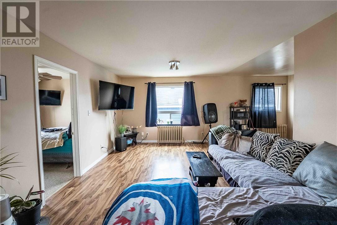97 Young Street, Capreol, Ontario  P0M 1H0 - Photo 4 - 2127505