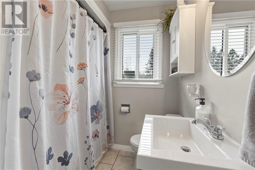 4434 Shirley Avenue, Val Therese, Ontario  P3P 1S8 - Photo 11 - 2127501
