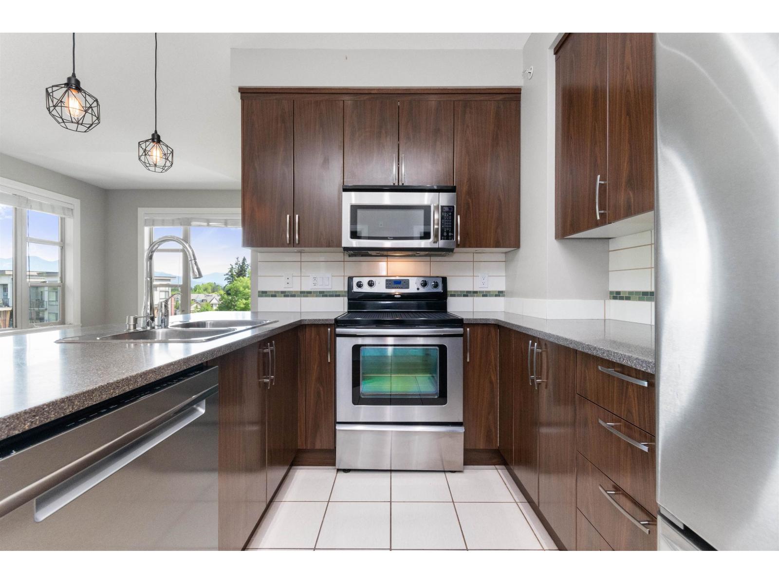 407 45530 Market Way, Garrison Crossing, Chilliwack, British Columbia  V2R 0M5 - Photo 12 - R3119867