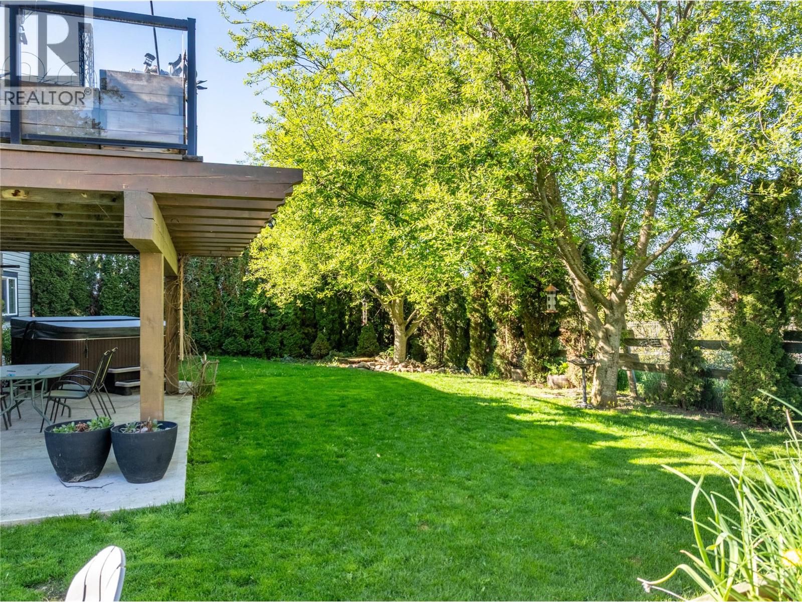 235 3rd Avenue S, Creston, British Columbia  V0B 1G3 - Photo 3 - 10379886