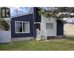 1015 19 Avenue, Coaldale, Alberta