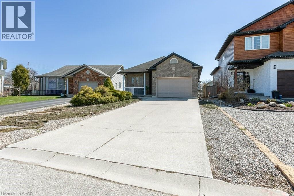 42 Kerr Crescent, Ingersoll, Ontario  N5C 4H1 - Photo 4 - 40817028