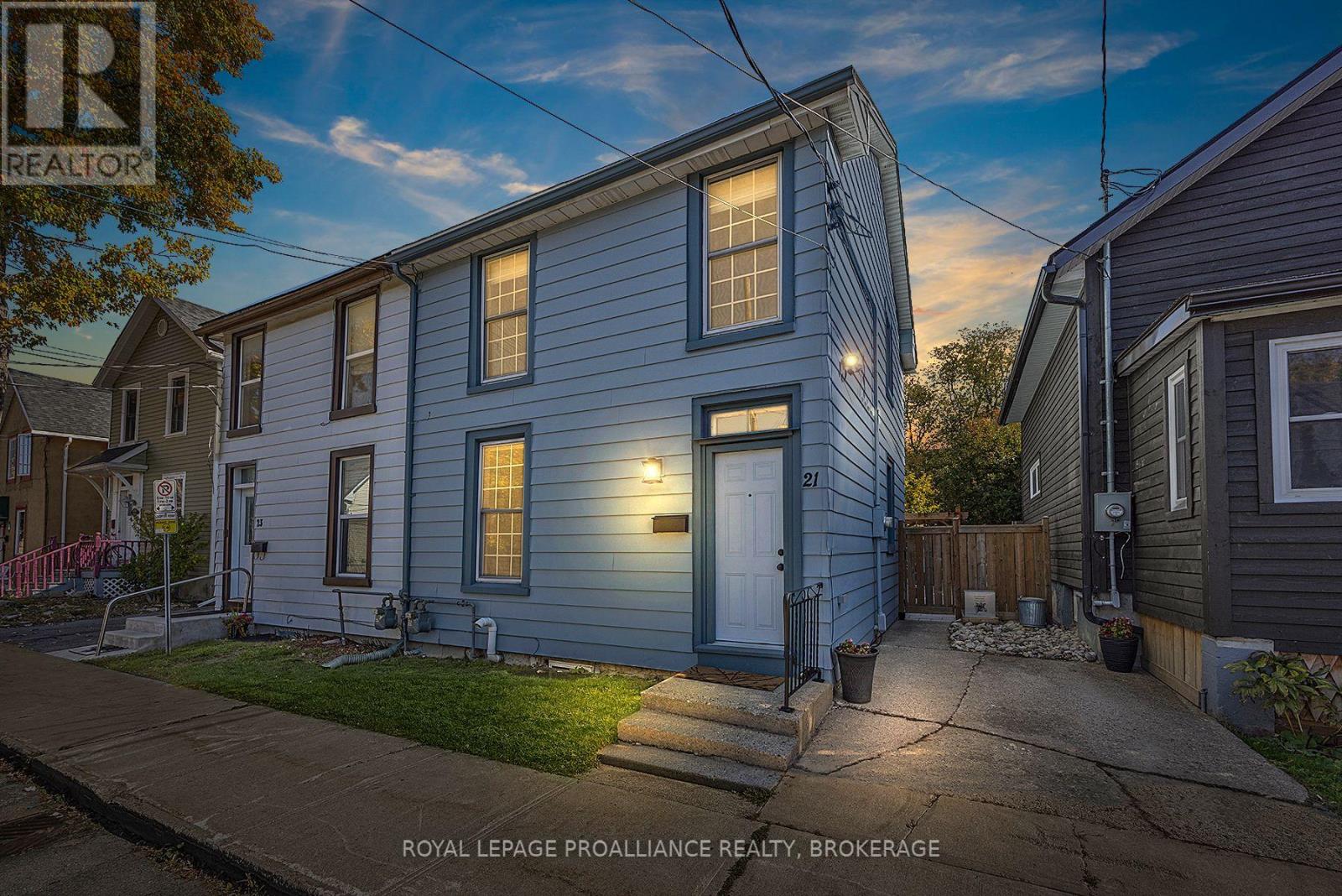 21 MAIN STREET, Kingston, Ontario