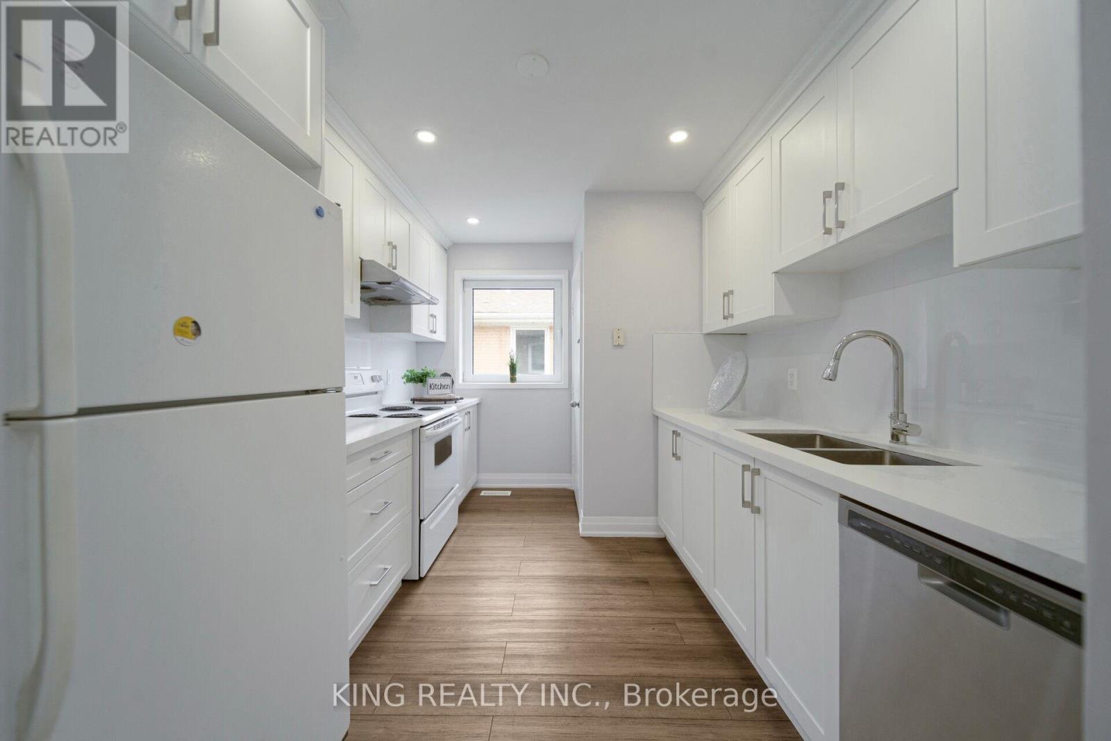 71 Mcmurchy Avenue S, Brampton, Ontario  L6Y 1Y7 - Photo 17 - W13086132