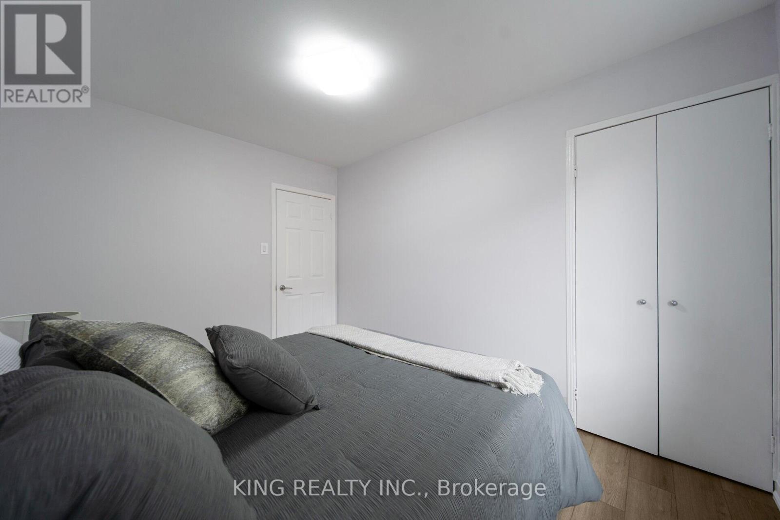 71 Mcmurchy Avenue S, Brampton, Ontario  L6Y 1Y7 - Photo 29 - W13086132