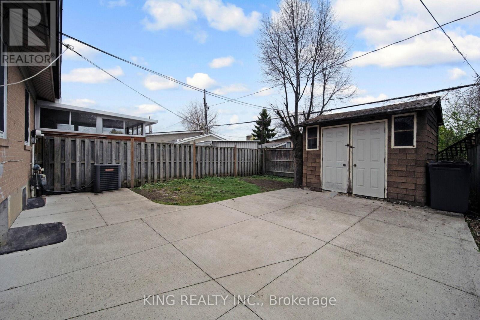 71 Mcmurchy Avenue S, Brampton, Ontario  L6Y 1Y7 - Photo 45 - W13086132