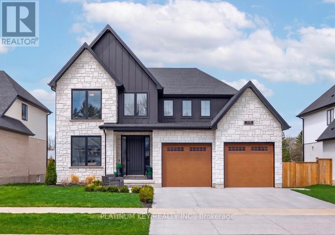 124 OPTIMIST DRIVE, Southwold, Ontario