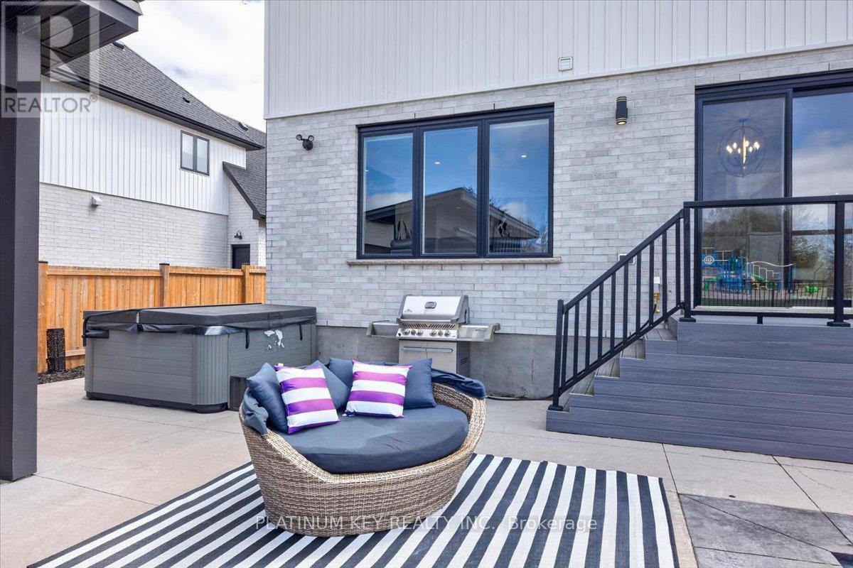 124 Optimist Drive, Southwold, Ontario  N5P 0G2 - Photo 43 - X13089040