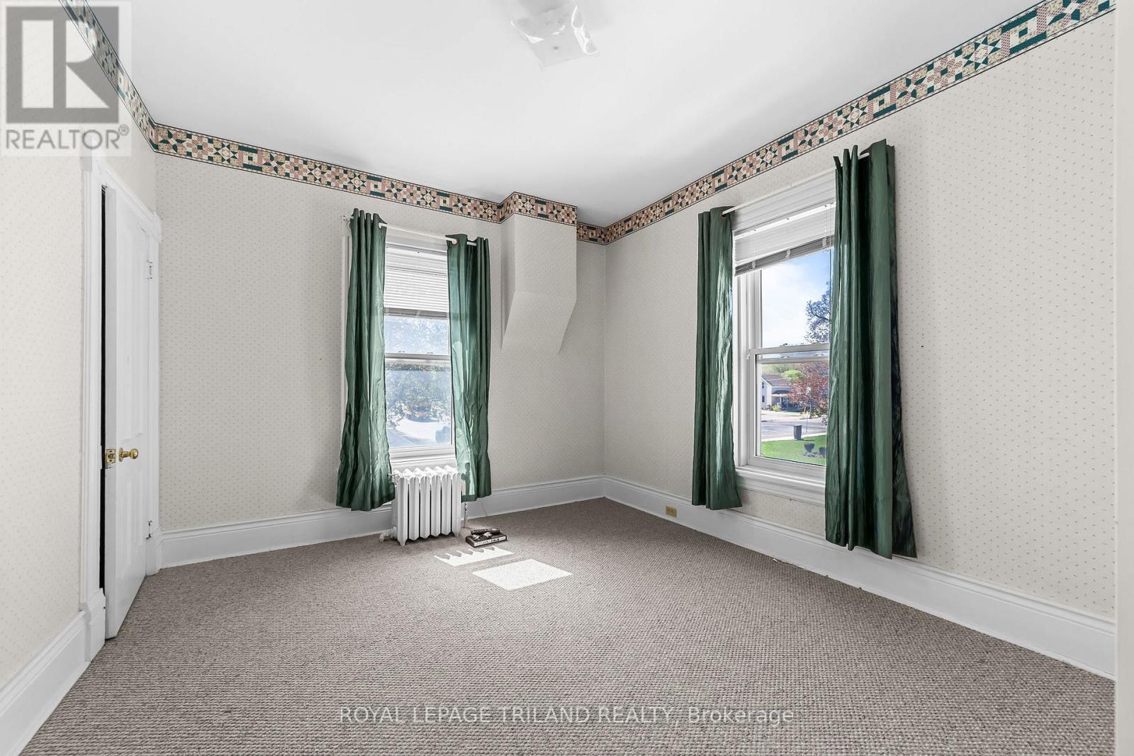 185 Main Street, Southwest Middlesex, Ontario  N0L 1M0 - Photo 28 - X13089058